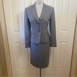 Stresa ASL Gray Pinstripe Pencil Skirt Suit sz 4 Petite